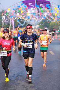 BIB: 5328, 45154
                            <button type="button" onclick="openModal(9928087)" class="btn btn-primary btn-sm float-right btn-popup" data-toggle="modal" data-target=".modal-high-quality">
                        <i class="fas fa-shopping-cart"></i> Add to Cart
                    </button>
                                            <button type="button" onclick="isThisMe(9928087, true)" class="btn btn-success btn-sm float-right btn-popup btn-isme hidden" data-toggle="tooltip" data-placement="bottom" title="นี่คือรูปของคุณใช่ไหม คลิกที่นี่เพื่อเอาเข้าอัลบั้ม">
                        <i class="fas fa-plus"></i> Add to album
                    </button>
                    <button type="button" onclick="isThisMe(9928087, false)" class="btn btn-warning btn-sm float-right btn-popup btn-isnotme hidden">
                        <i class="fas fa-ban"></i> Remove from album
                    </button>
